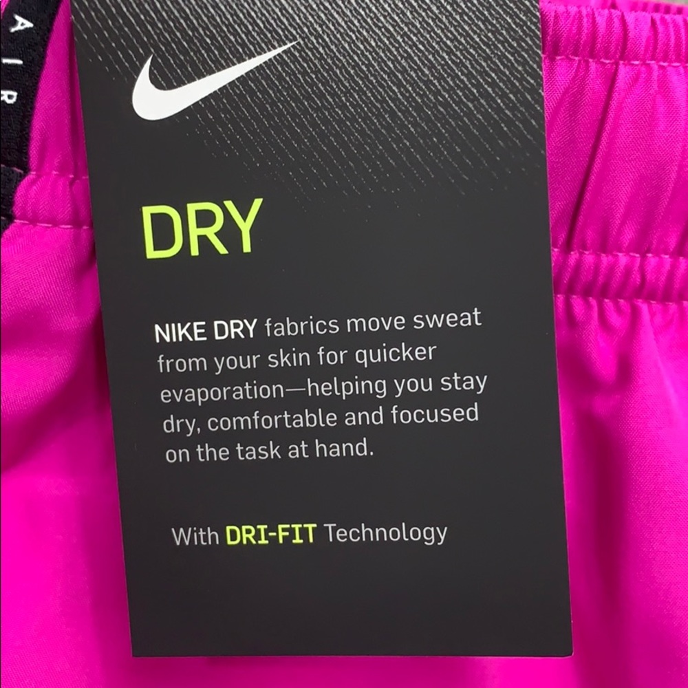 NIKE Women’s running shorts with Dri-Fit Technolog - Picture 5 of 12